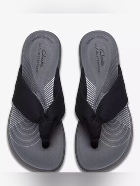 Clarks Cloudsteppers Arla Glison black flip flop